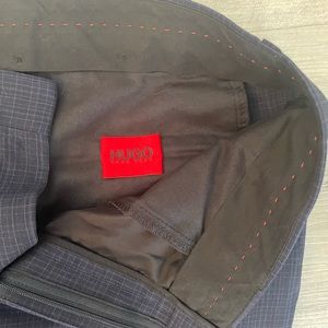Hugo Boss Dress Pant sz 32R
